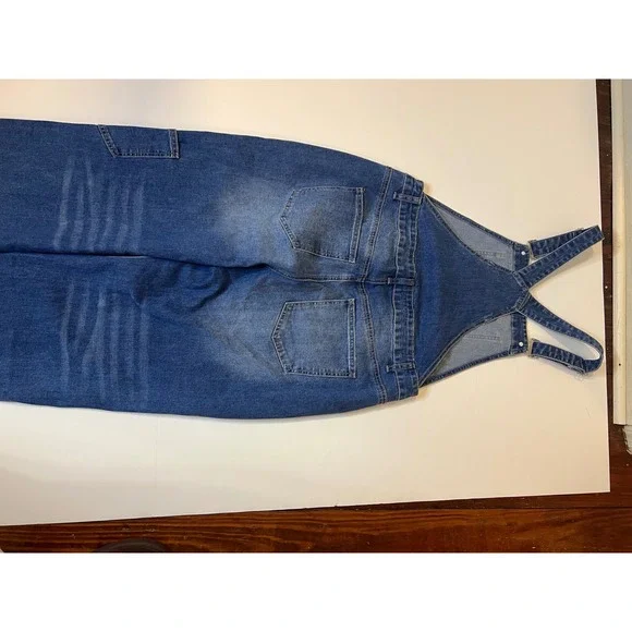 Flamingals Women Medium Wash Denim Wide Leg barrelCarpenter Overalls Blue NWT - Picture 7 of 10